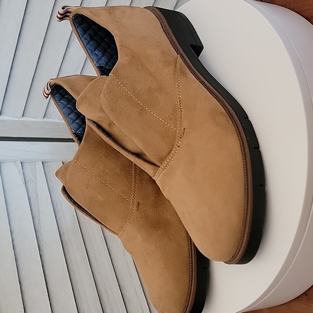 Dr. Scholl's Glisten Tan Suede Slip-On Loafers Size 10M (No Insoles)